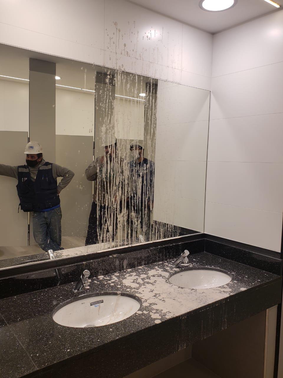 Perforaciones en Espacios Reducidos