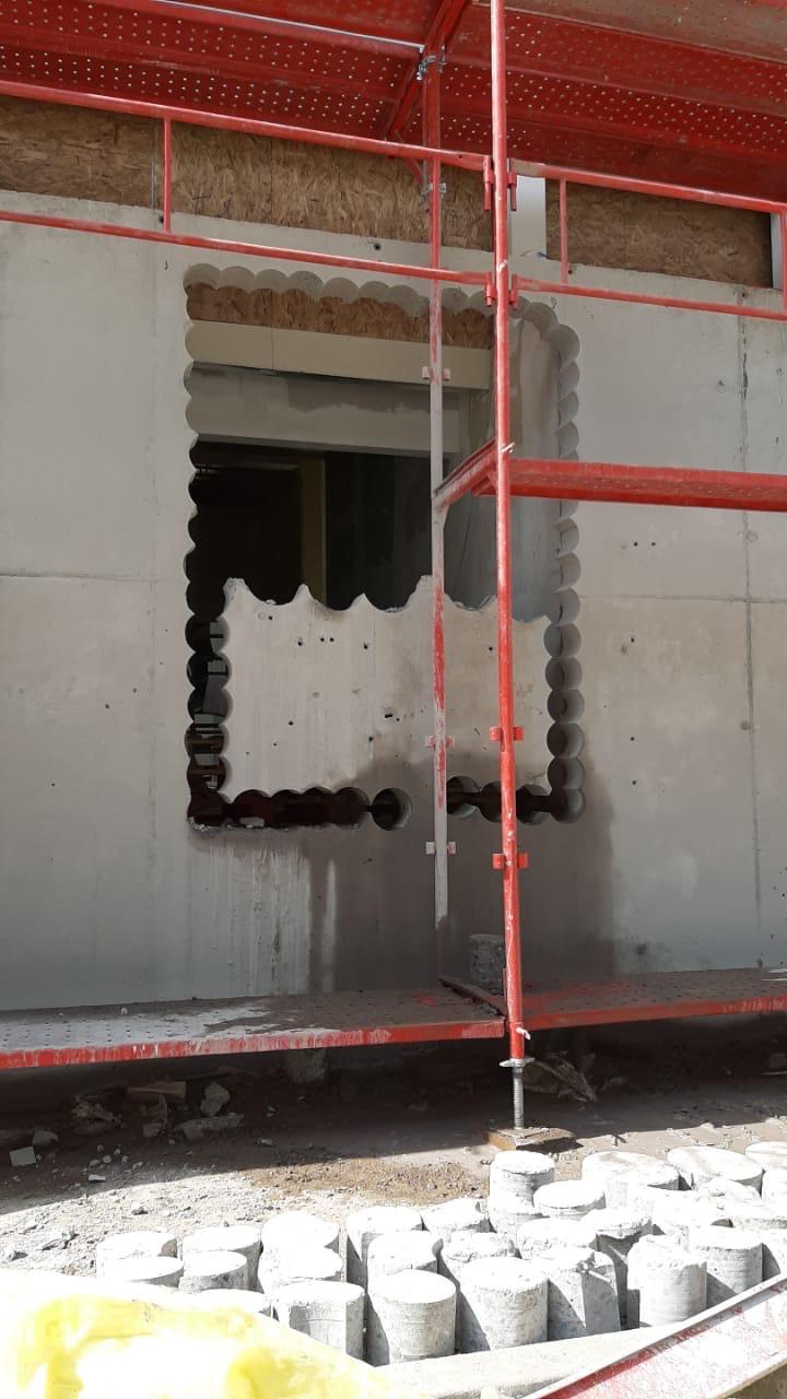 Demolicion y Apertura de Vanos Exteriores